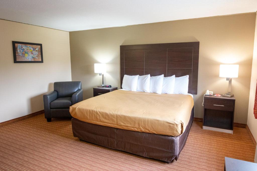 Room image 6