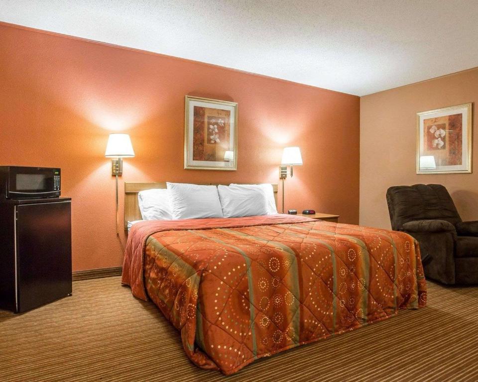 Room image 3